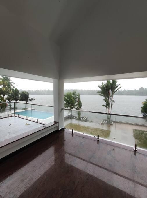 Riveria Portico Villa North Paravur Kültér fotó