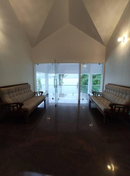 Riveria Portico Villa North Paravur Kültér fotó