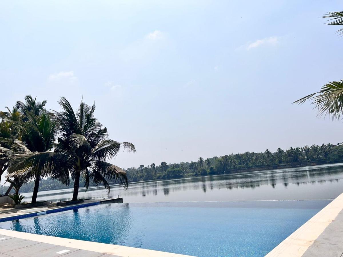 Riveria Portico Villa North Paravur Kültér fotó